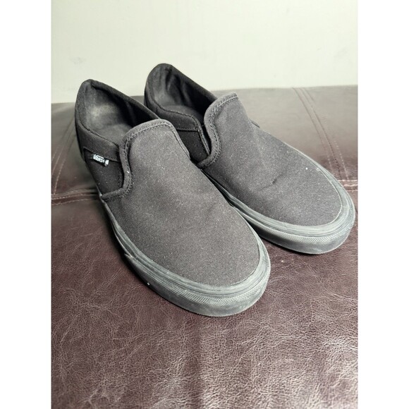 Vans Shoes - Vans Classic Slip On Women’s Size 8 Black Casual Skate Canvas Shoes Sneakers
